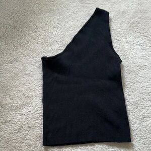Black One-Shoulder Top